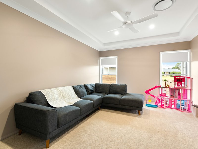 Photo - 22A Condavale Drive, Rosenthal Heights QLD 4370 - Image 17