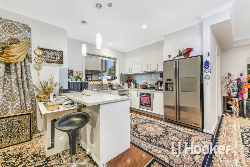 Photo - 22A James Street, Dandenong VIC 3175 - Image 2