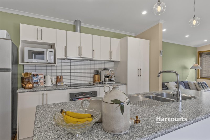 Photo - 2/2A Lyndara Drive, Penguin TAS 7316 - Image 3