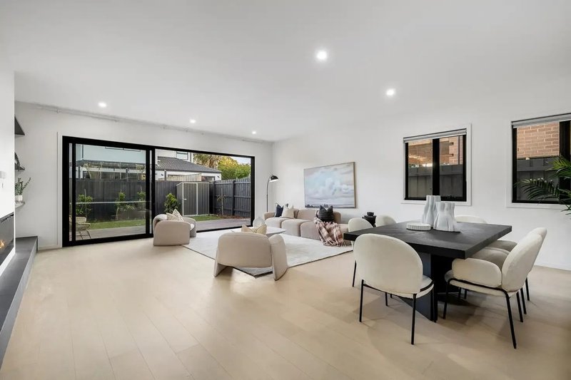 Photo - 22A Paloma Street, Bentleigh East VIC 3165 - Image 2