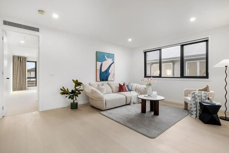 Photo - 22A Paloma Street, Bentleigh East VIC 3165 - Image 5
