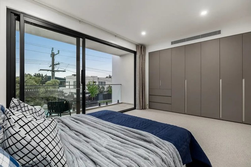 Photo - 22A Paloma Street, Bentleigh East VIC 3165 - Image 7