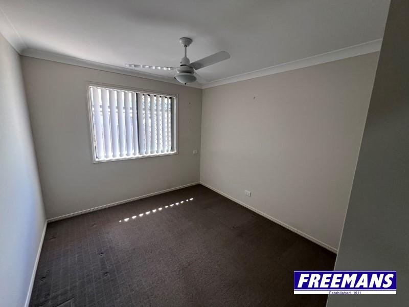 Photo - 22a Parkside Drive, Kingaroy QLD 4610 - Image 16