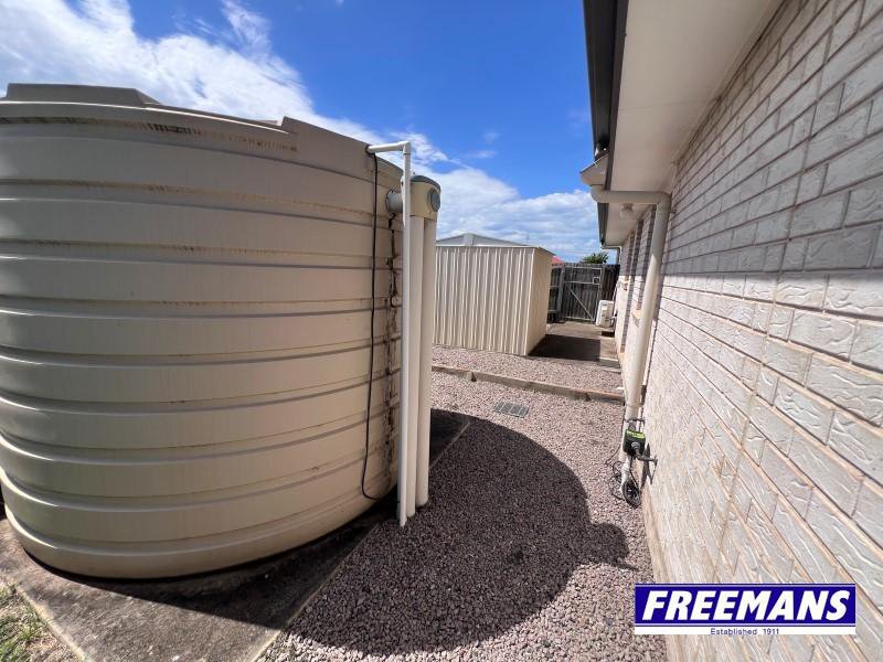 Photo - 22a Parkside Drive, Kingaroy QLD 4610 - Image 32