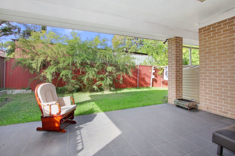 Photo - 22a Renfrew Street, Guildford NSW 2161 - Image 2