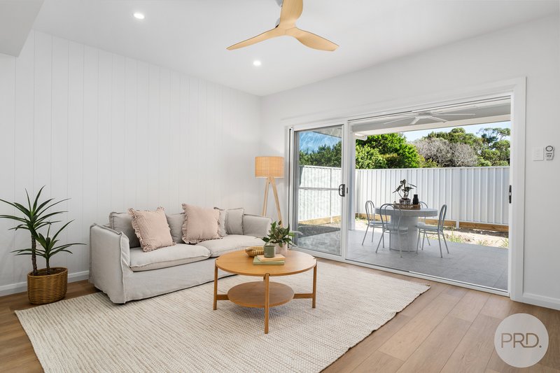 Photo - 2/2B Bagnall Avenue, Soldiers Point NSW 2317 - Image 14