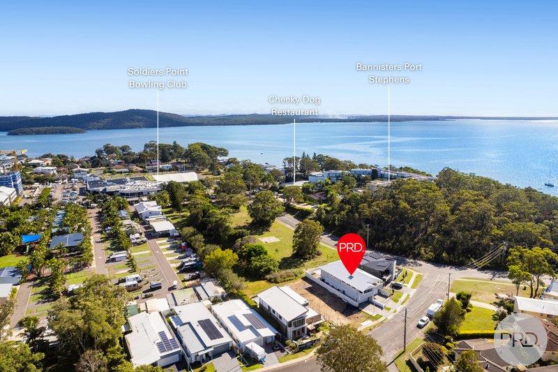 Photo - 2/2B Bagnall Avenue, Soldiers Point NSW 2317 - Image 25