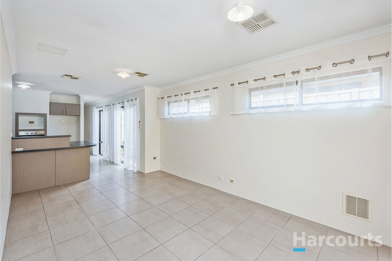 Photo - 22B Chesterfield Avenue, Hocking WA 6065 - Image 20