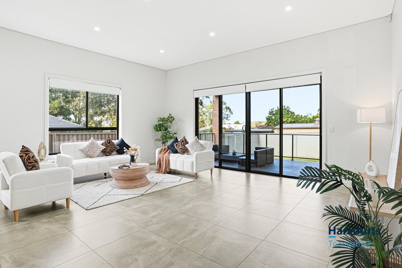 Photo - 22b Edgeware Road, Prospect NSW 2148 - Image 3
