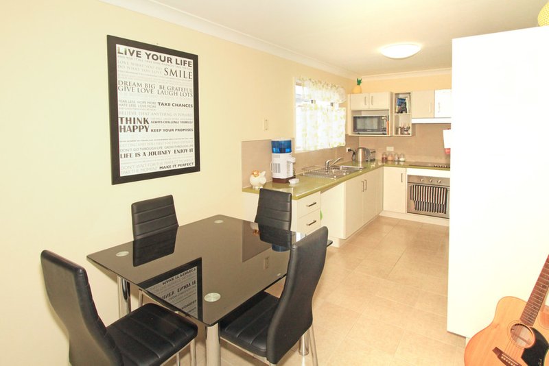 Photo - 22b Gough Street, Park Avenue QLD 4701 - Image 4