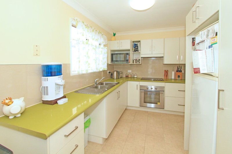 Photo - 22b Gough Street, Park Avenue QLD 4701 - Image 5