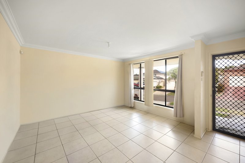 Photo - 22b Joshua Moore Drive, Horningsea Park NSW 2171 - Image 2