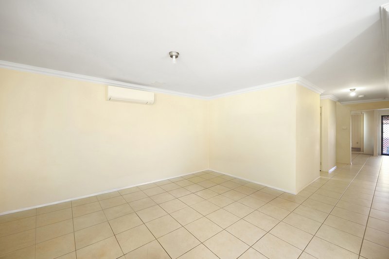 Photo - 22b Joshua Moore Drive, Horningsea Park NSW 2171 - Image 5