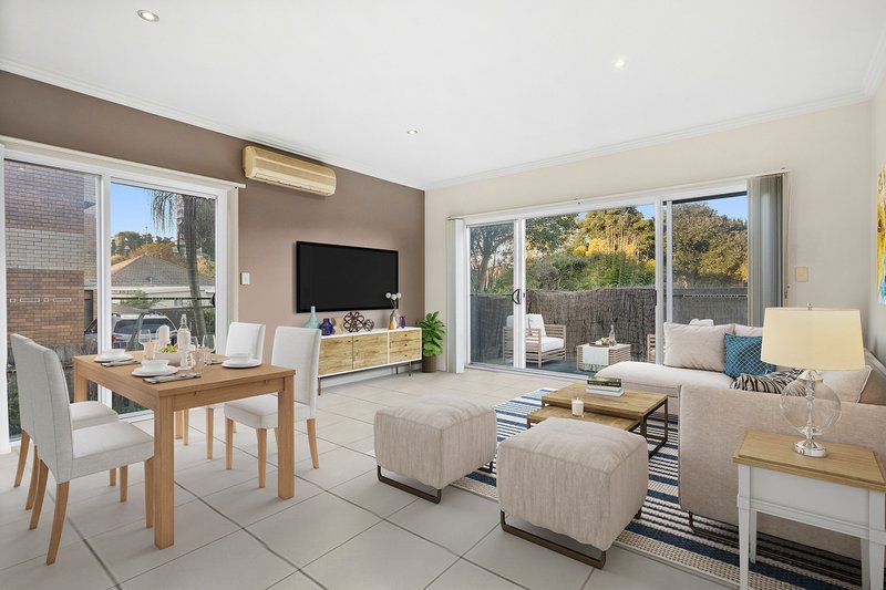 22b Rowland Avenue, Wollongong NSW 2500