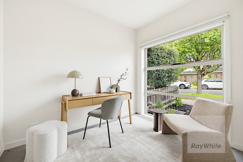 Photo - 22C Glasgow Avenue, Reservoir VIC 3073 - Image 11
