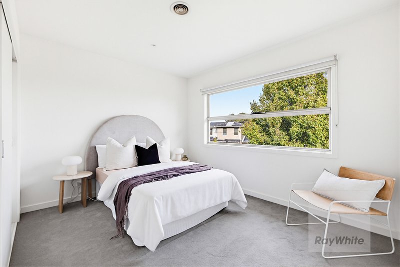 Photo - 22C Glasgow Avenue, Reservoir VIC 3073 - Image 16