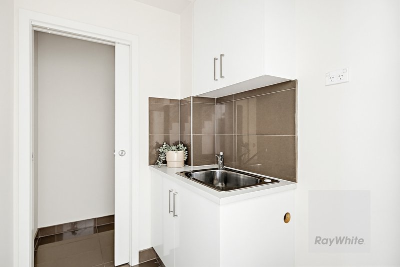 Photo - 22C Glasgow Avenue, Reservoir VIC 3073 - Image 18