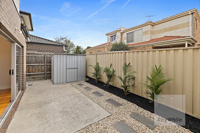 Photo - 22C Glasgow Avenue, Reservoir VIC 3073 - Image 20