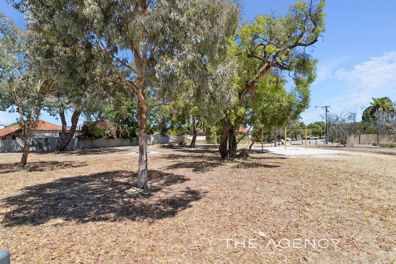 Photo - 22C Vermont Street, Nollamara WA 6061 - Image 20