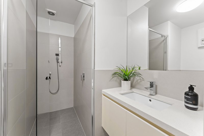 Photo - 2/2C Walsh Street, Ormond VIC 3204 - Image 6