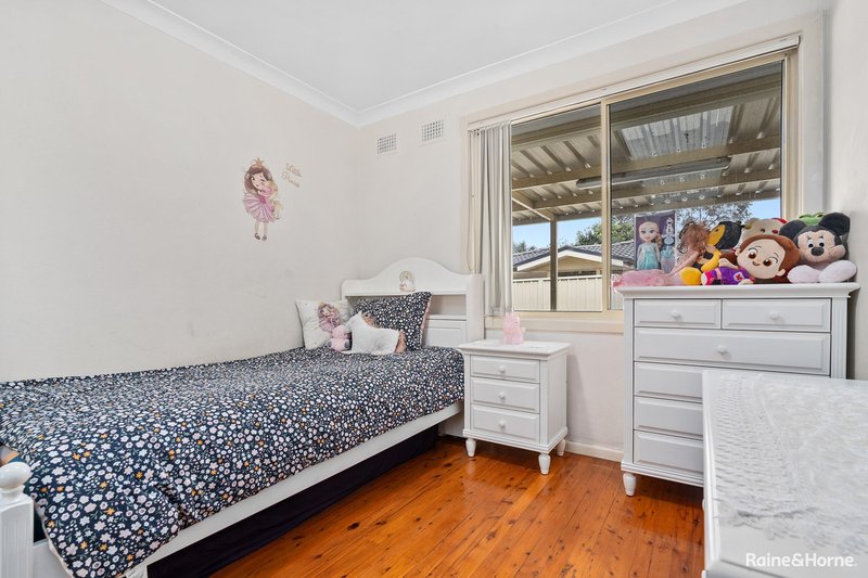 Photo - 23 & 23A Shamrock Street, Smithfield NSW 2164 - Image 4