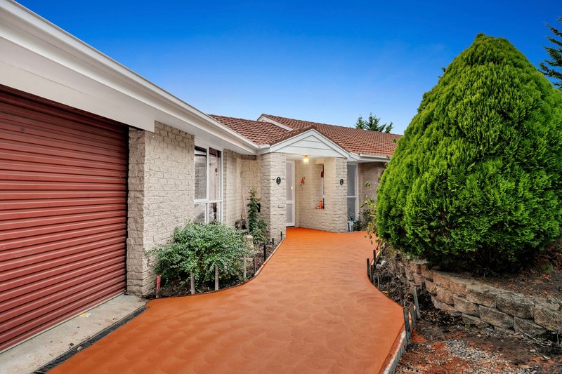 23-24 Waterford Close, Narre Warren North VIC 3804