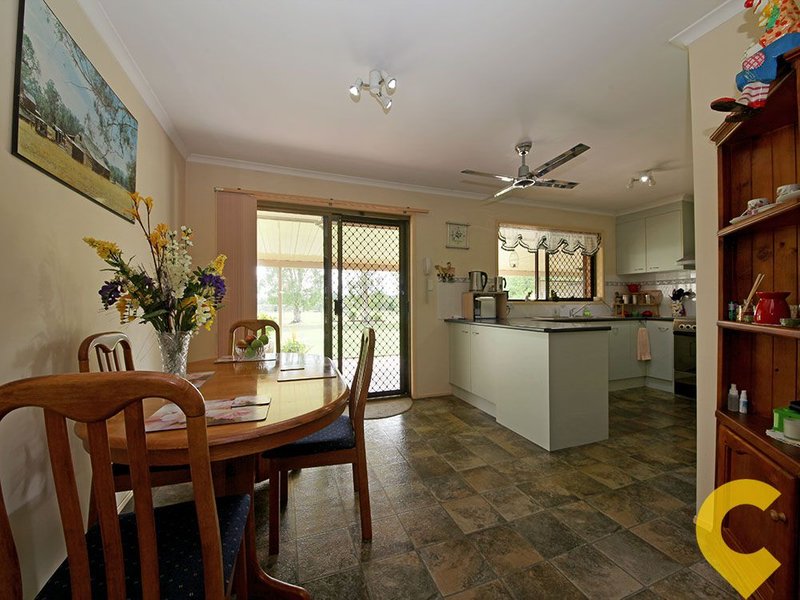 Photo - 23-25 Bramston Court, Burpengary QLD 4505 - Image 6