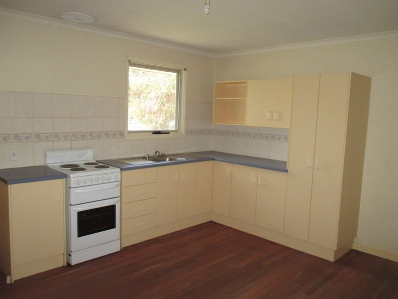 Photo - 23 & 25 Lorikeet Ave , Murray Bridge SA 5253 - Image 4