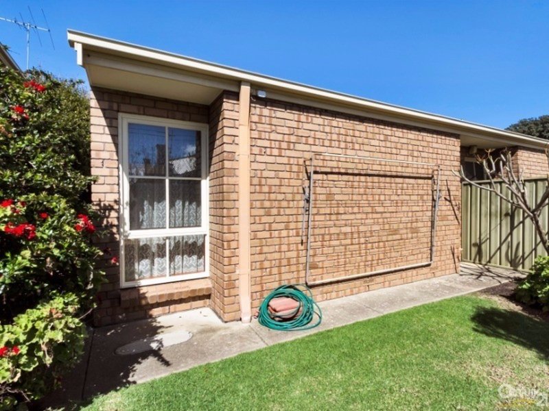 Photo - 2/3-5 Boundary Road, Glenelg South SA 5045 - Image 9