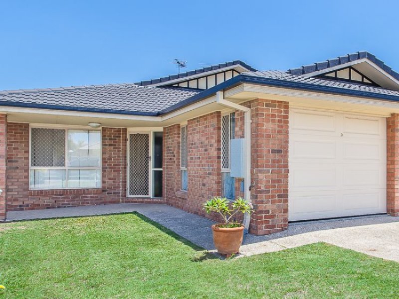 Photo - 2/3 Adonis Court, Rothwell QLD 4022 - Image 1