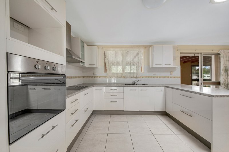 Photo - 23 Alder Street, New Auckland QLD 4680 - Image 5