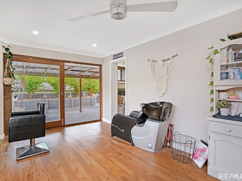 Photo - 23 Alexander Drive, Highland Park QLD 4211 - Image 17