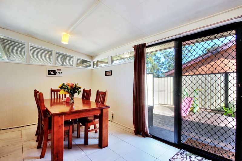 Photo - 23 Alexander Street, Woodridge QLD 4114 - Image 6