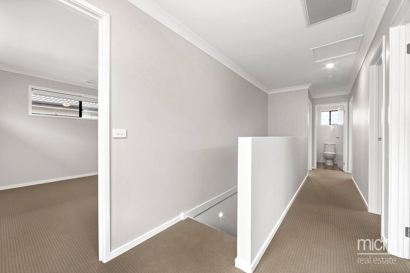 Photo - 23 Allegra Street, Point Cook VIC 3030 - Image 7