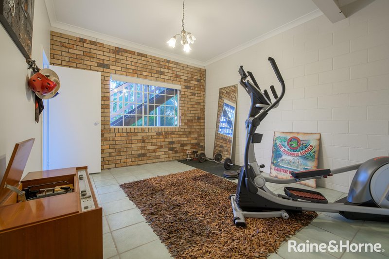 Photo - 23 Aquarius Street, Clinton QLD 4680 - Image 24