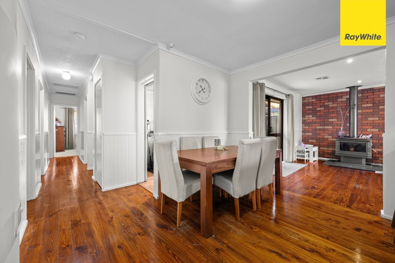 Photo - 23 Argyll Circuit, Melton West VIC 3337 - Image 15