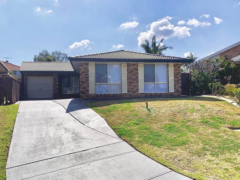 23 Arnold Avenue, Green Valley NSW 2168