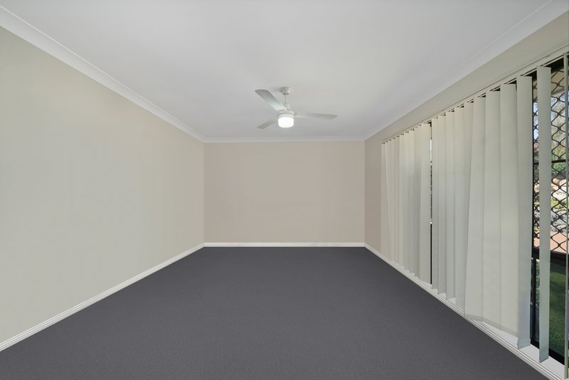 Photo - 23 Ashford Circuit, Petrie QLD 4502 - Image 7