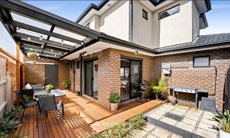 Photo - 2/3 Ashleigh Street, Frankston VIC 3199 - Image 1