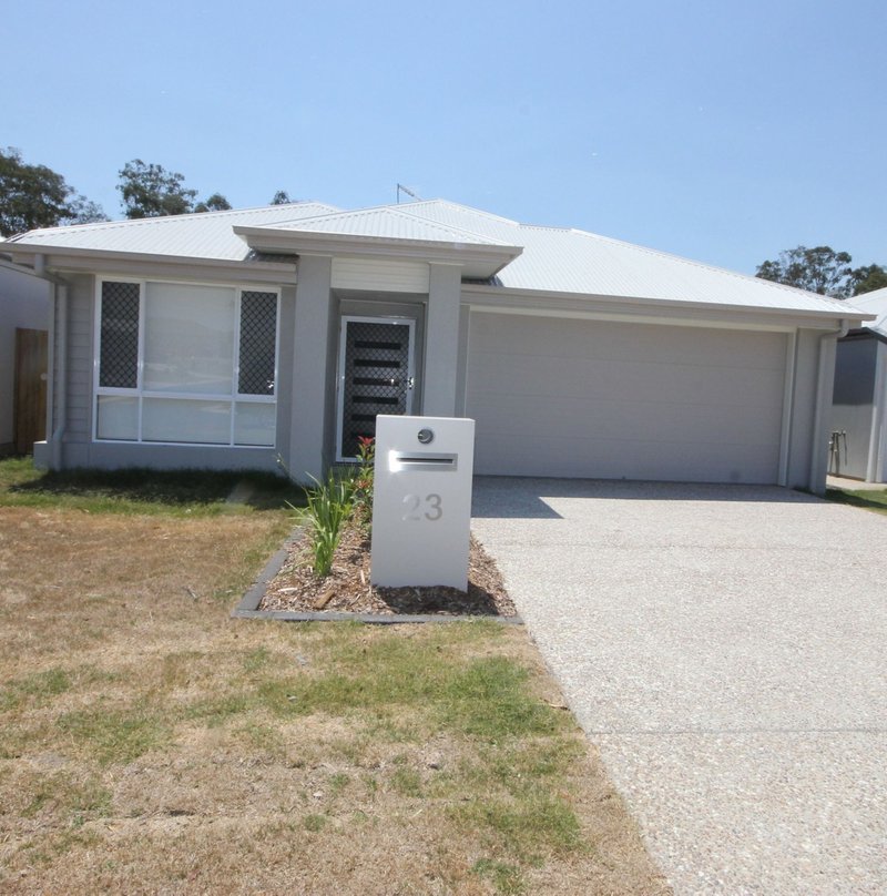 Photo - 23 Ashton Avenue, Redbank QLD 4301 - Image 2