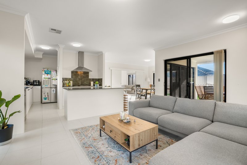Photo - 23 Ashton Way, Baldivis WA 6171 - Image 9