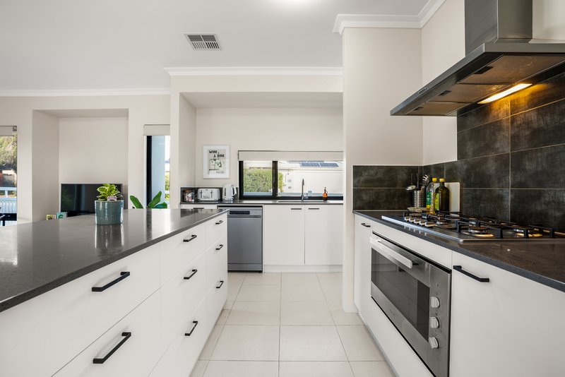 Photo - 23 Ashton Way, Baldivis WA 6171 - Image 10