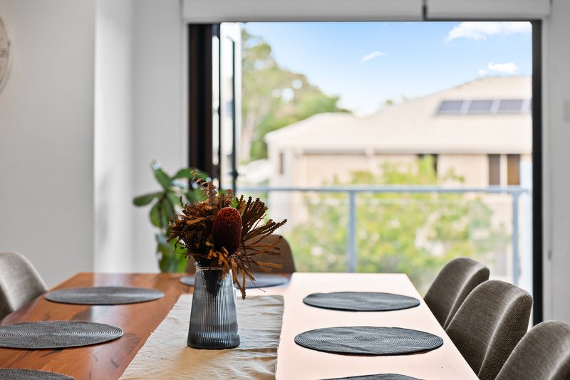 Photo - 23 Atrium Way, Everton Hills QLD 4053 - Image 9