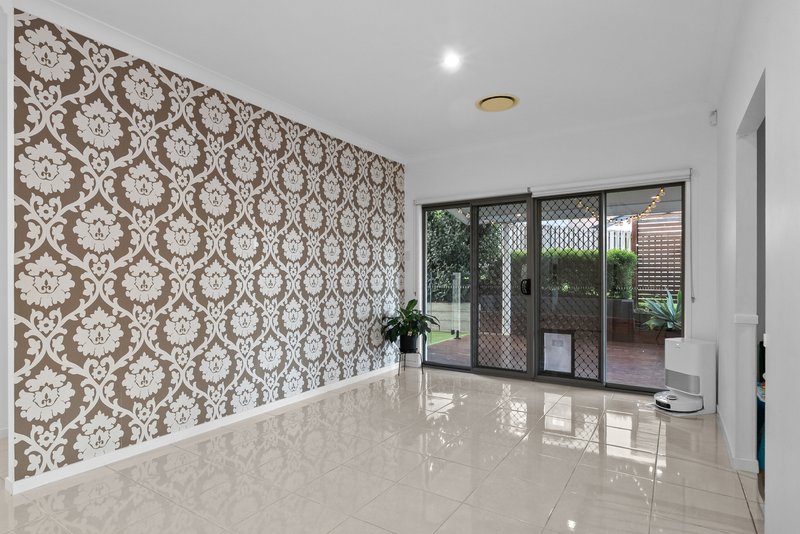 Photo - 23 Atrium Way, Everton Hills QLD 4053 - Image 12