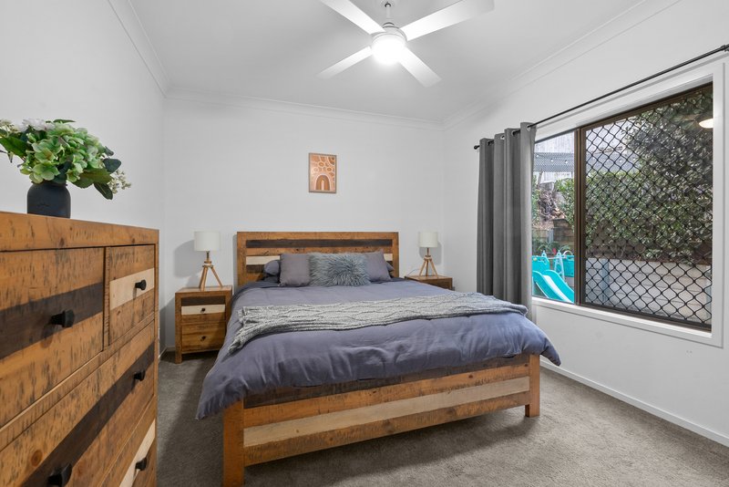 Photo - 23 Atrium Way, Everton Hills QLD 4053 - Image 25