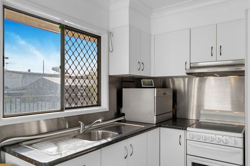 Photo - 23 Attunga Street, Kingston QLD 4114 - Image 7