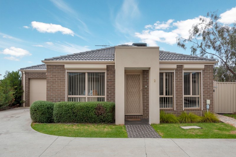 2/3 Austin Place, Melton South VIC 3338