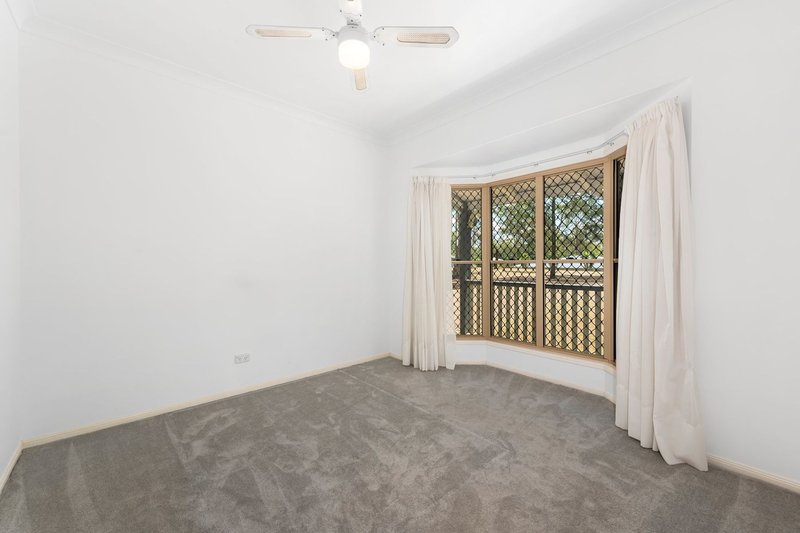 Photo - 23 Australia Ii Drive, Kensington Grove QLD 4341 - Image 9