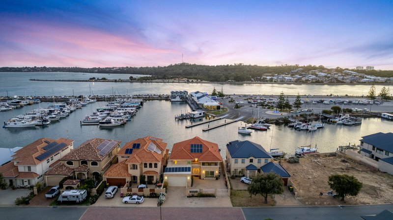 Photo - 23 Avocet Island Quays , Wannanup WA 6210 - Image 3