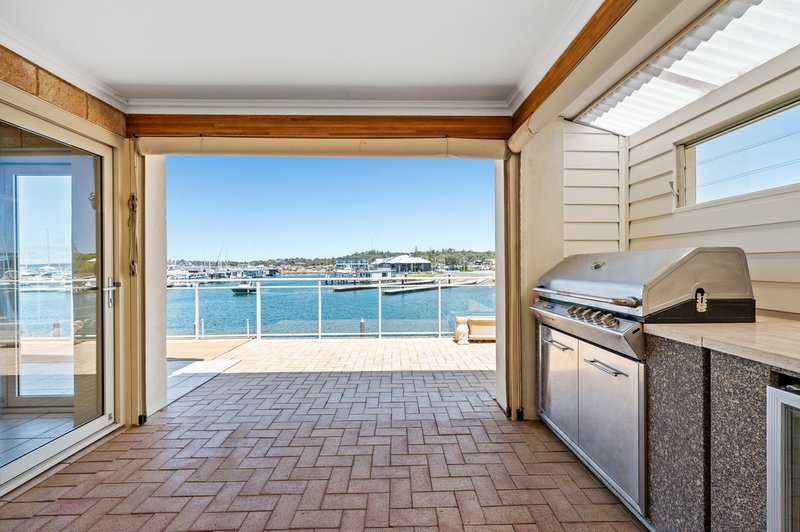 Photo - 23 Avocet Island Quays , Wannanup WA 6210 - Image 10